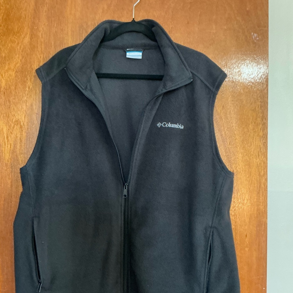 Columbia Men’s Fleece Vest